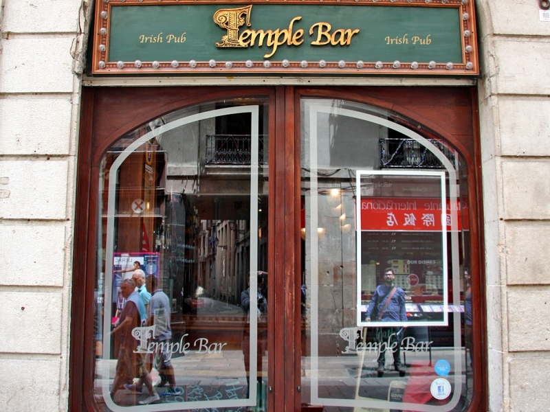 Temple Bar Irish Pub (1)