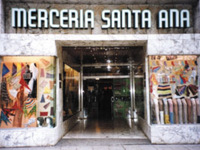 Emblematic Shops of Barcelona (6)